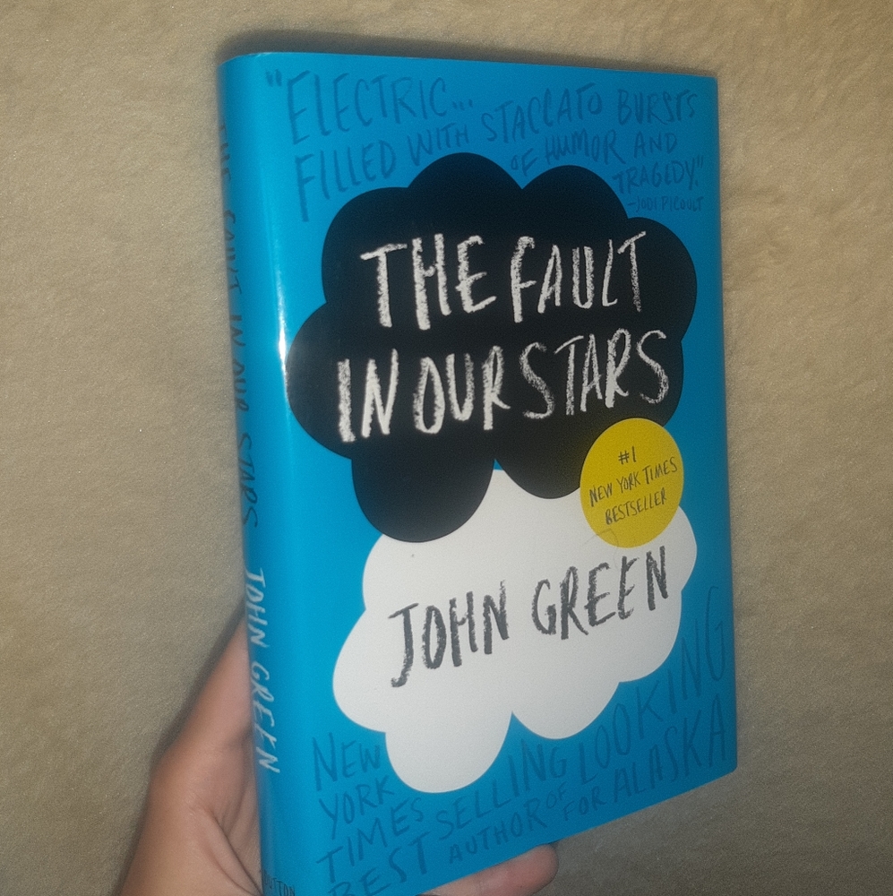 The fault in our stars book